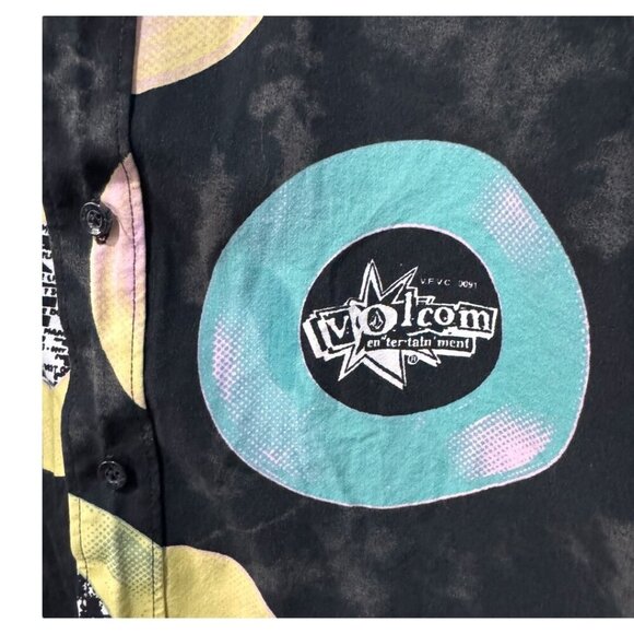 VOLCOM V ENTERTAINMENT Men's Woven Shirt size XL graphic cotton/viscose - Picture 2 of 4